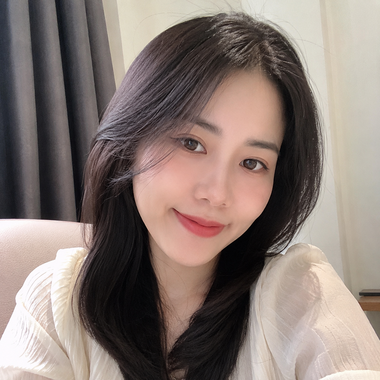 Ms. Ngọc